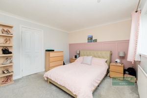 Photo 17- click for photo gallery